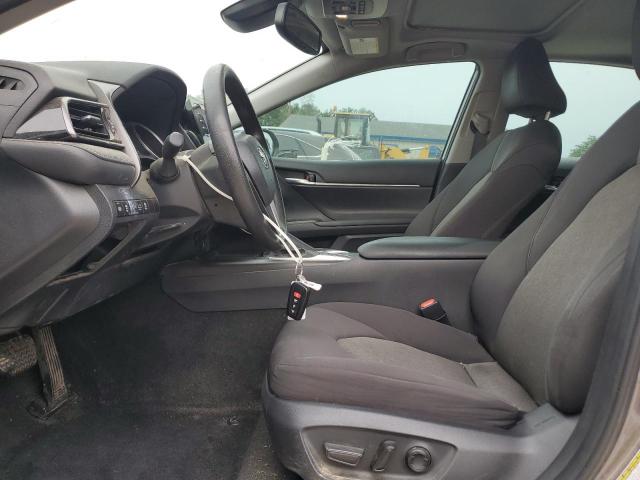 4T1R11AK4RU240812 - 2024 TOYOTA CAMRY LE GRAY photo 7