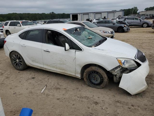 1G4PR5SK4H4116107 - 2017 BUICK VERANO SPORT TOURING WHITE photo 4