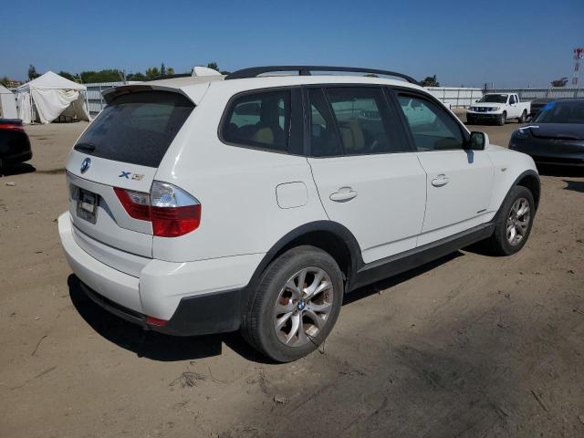 WBXPC93489WJ25916 - 2009 BMW X3 XDRIVE30I WHITE photo 3