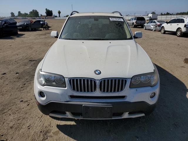 WBXPC93489WJ25916 - 2009 BMW X3 XDRIVE30I WHITE photo 5