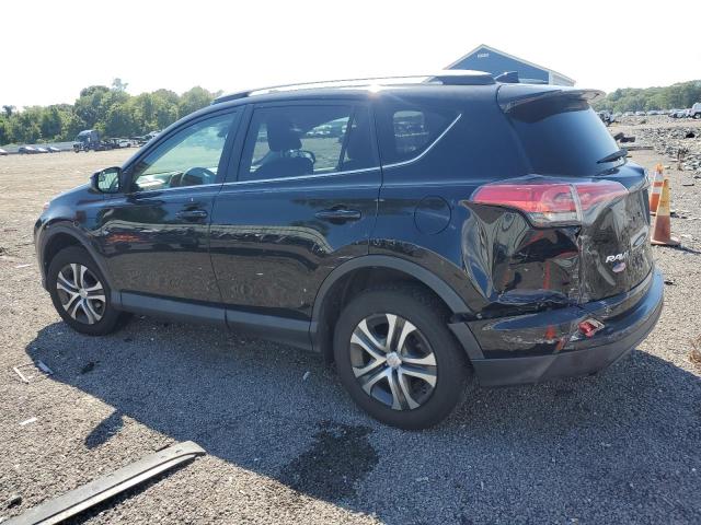 2T3BFREVXJW853972 - 2018 TOYOTA RAV4 LE BLACK photo 2