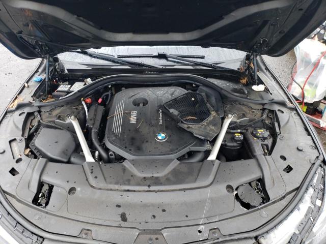 WBA7E4C52JGV24111 - 2018 BMW 740 XI GRAY photo 11