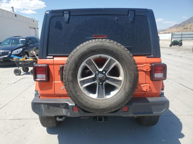 1C4HJXEN1JW306362 - 2018 JEEP WRANGLER U SAHARA Помаранчевий фото 6