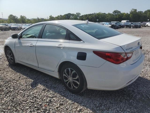 5NPEB4AC4DH527838 - 2013 HYUNDAI SONATA GLS WHITE photo 2