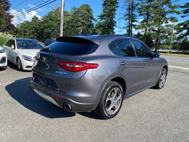 ZASFAKPN0J7B79418 - 2018 ALFA ROMEO STELVIO SPORT Grau Foto 4