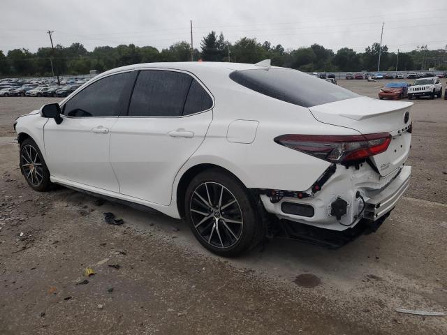 4T1G11AK2PU170330 - 2023 TOYOTA CAMRY SE NIGHT SHADE WHITE photo 2