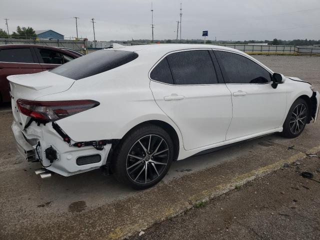 4T1G11AK2PU170330 - 2023 TOYOTA CAMRY SE NIGHT SHADE WHITE photo 3