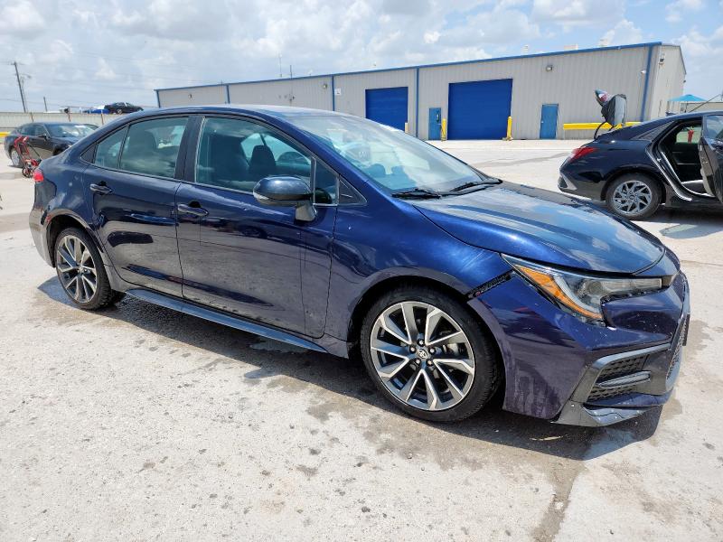 5YFS4MCE1MP072624 - 2021 TOYOTA COROLLA SE Синій фото 4