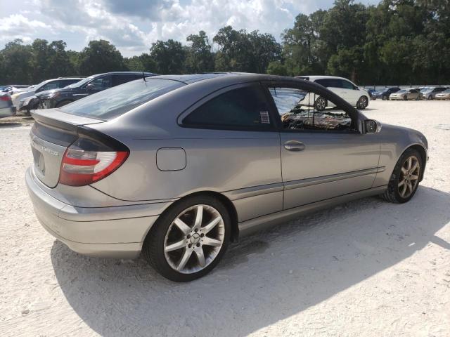 WDBRN40J05A724036 - 2005 MERCEDES-BENZ C 230K SPORT COUPE BEIGE photo 3