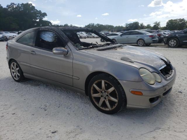 WDBRN40J05A724036 - 2005 MERCEDES-BENZ C 230K SPORT COUPE BEIGE photo 4