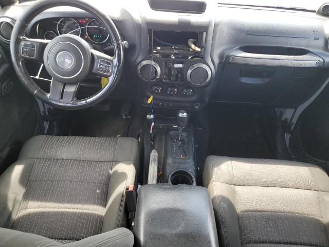 1J4BA3H12BL640744 - 2011 JEEP WRANGLER U SPORT Srebrny zdjęcie 8