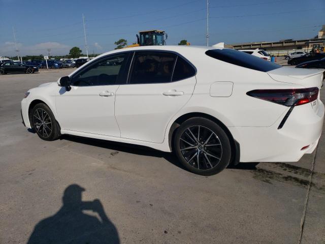 4T1T11AK6PU838810 - 2023 TOYOTA CAMRY SE NIGHT SHADE WHITE photo 2