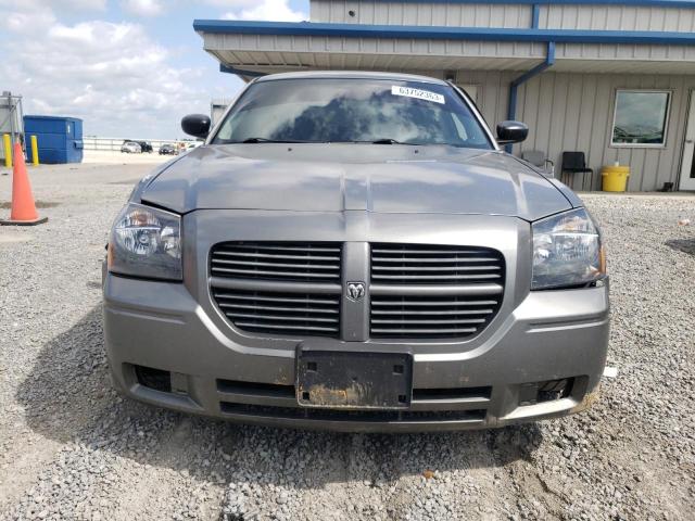 2D4FV48V05H112760 - 2005 DODGE MAGNUM SXT GRAY photo 5