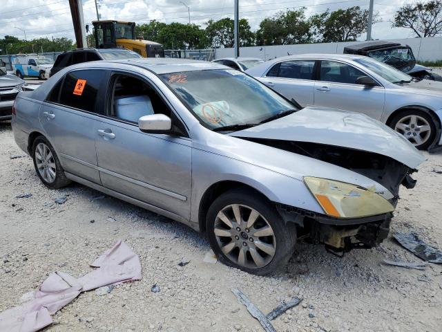 1HGCM66537A063039 - 2007 HONDA ACCORD EX SILVER photo 4