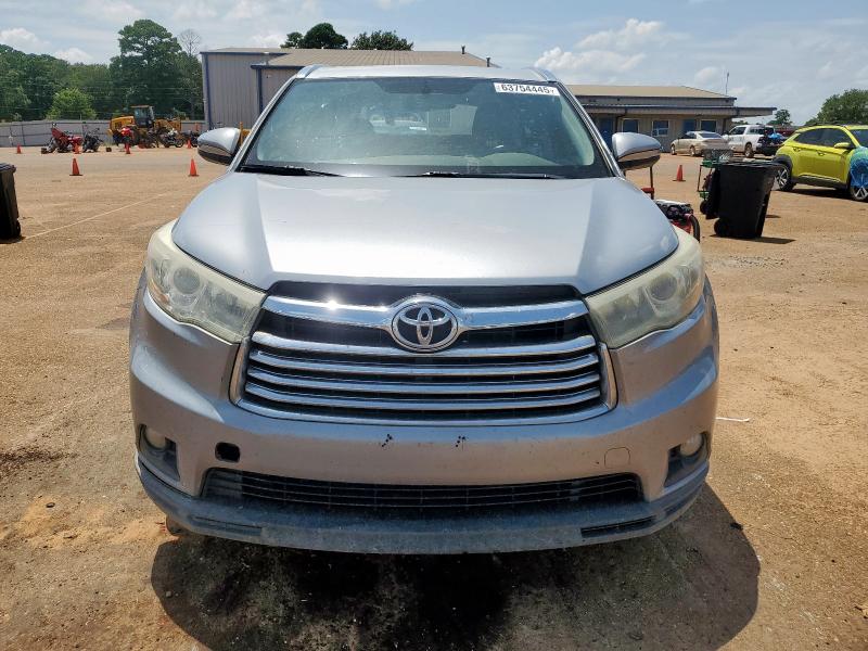 5TDKKRFH4GS158482 - 2016 TOYOTA HIGHLANDER XLE ვერცხლისფერი ფოტო 5