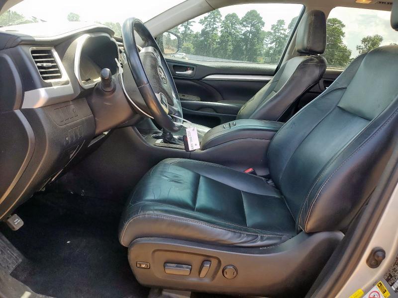 5TDKKRFH4GS158482 - 2016 TOYOTA HIGHLANDER XLE ვერცხლისფერი ფოტო 7