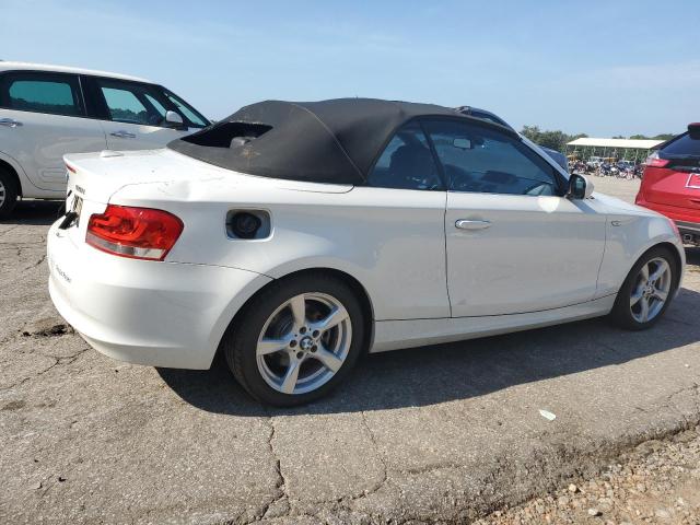 WBAUN1C56DVH78201 - 2013 BMW 128 I WHITE photo 3