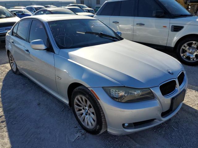 WBAPH53509A434709 - 2009 BMW 328 I SULEV SILVER photo 1