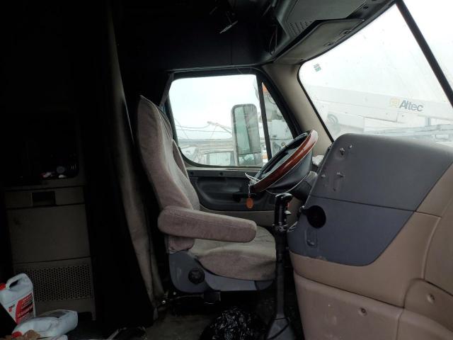 1FUJGLDR0DLBS3646 - 2013 FREIGHTLINER CASCADIA 1 蓝色 照片 5