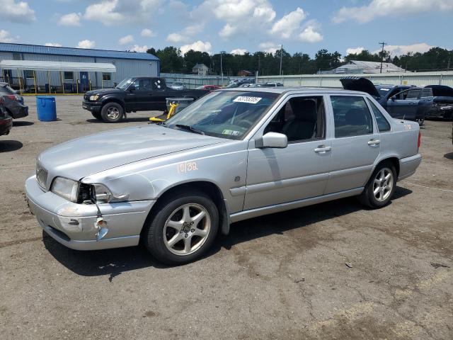 2000 VOLVO S70 BASE, null
