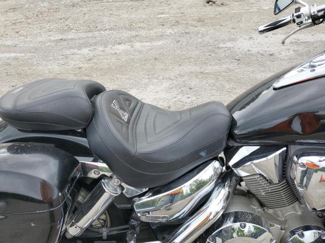 1HFSC52025A209015 - 2005 HONDA VT1300 S BLACK photo 5