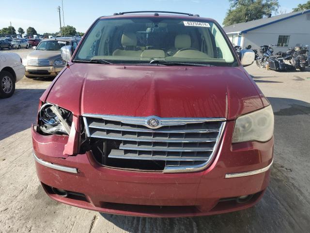 2A4RR7DX7AR386057 - 2010 CHRYSLER TOWN & COU LIMITED MAROON photo 5