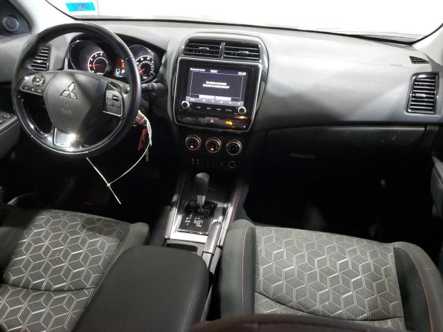 JA4APUAU0NU014306 - 2022 MITSUBISHI OUTLANDER ES BLACK photo 8