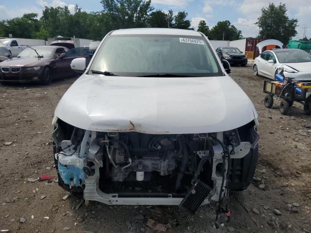 JA4AZ3A30HZ050404 - 2017 MITSUBISHI OUTLANDER SE თეთრი ფოტო 5