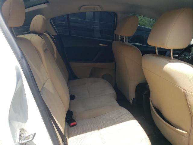 JM1BL1VF1B1900132 - 2011 MAZDA 3 I WHITE photo 10