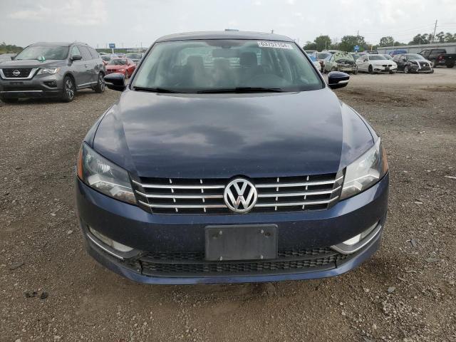 1VWCV7A30FC033410 - 2015 VOLKSWAGEN PASSAT SEL BLUE photo 5