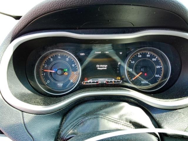 1C4PJMBS3GW185783 - 2016 JEEP CHEROKEE TRAILHAWK WHITE photo 9