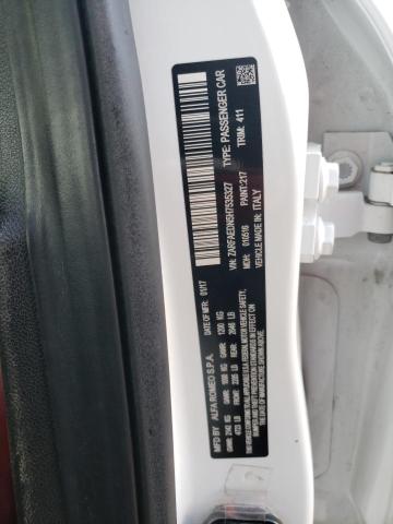 ZARFAEDN5H7535327 - 2017 ALFA ROMEO GIULIA Q4 白色 照片 10