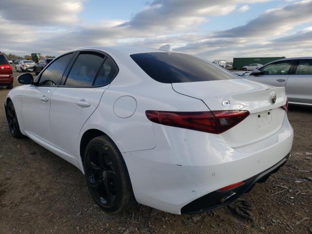 ZARFAEDN5H7535327 - 2017 ALFA ROMEO GIULIA Q4 白色 照片 3