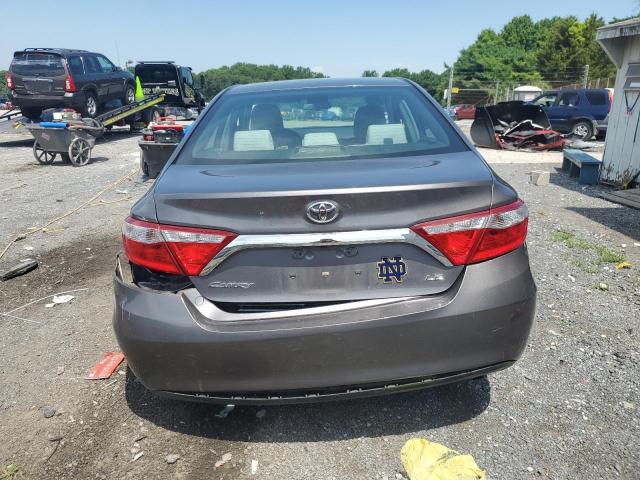 4T4BF1FK3GR582959 - 2016 TOYOTA CAMRY LE GRAY photo 6