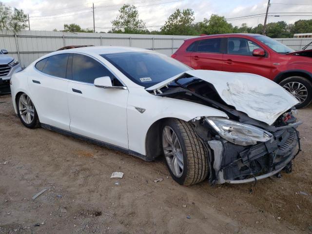 5YJSA1CN0DFP03446 - 2013 TESLA MODEL S أبيض صورة 4