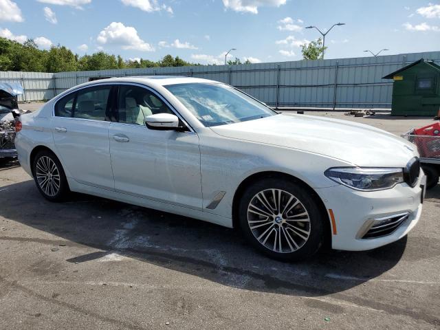 WBAJE7C36HG887141 - 2017 BMW 540 XI WHITE photo 4