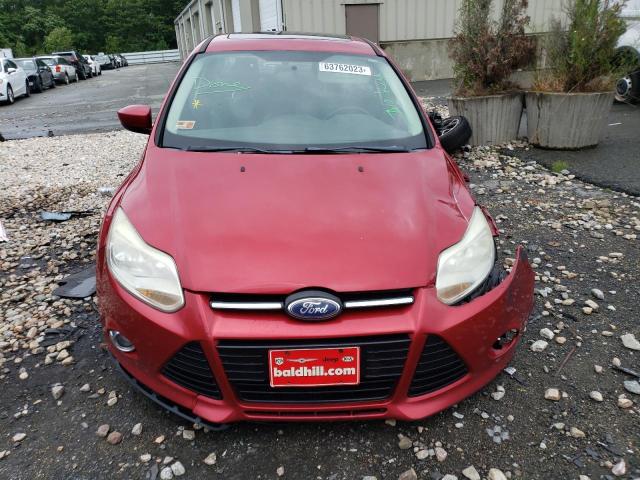 1FAHP3F24CL264601 - 2012 FORD FOCUS SE RED photo 5