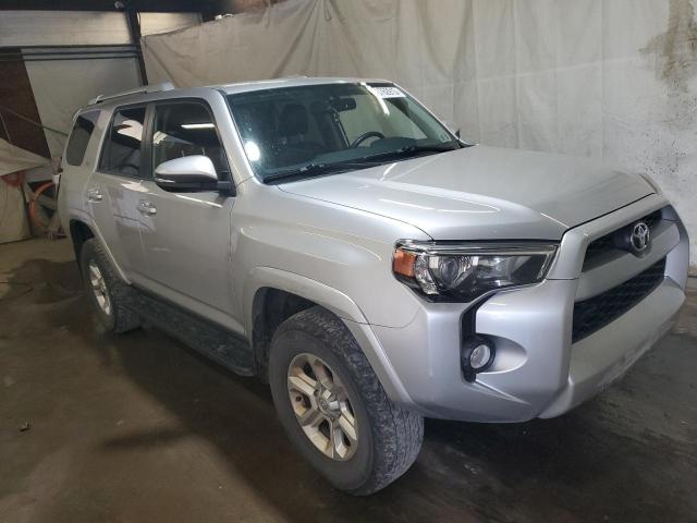 JTEBU5JR1J5534504 - 2018 TOYOTA 4RUNNER SR5/SR5 PREMIUM 银色 照片 4