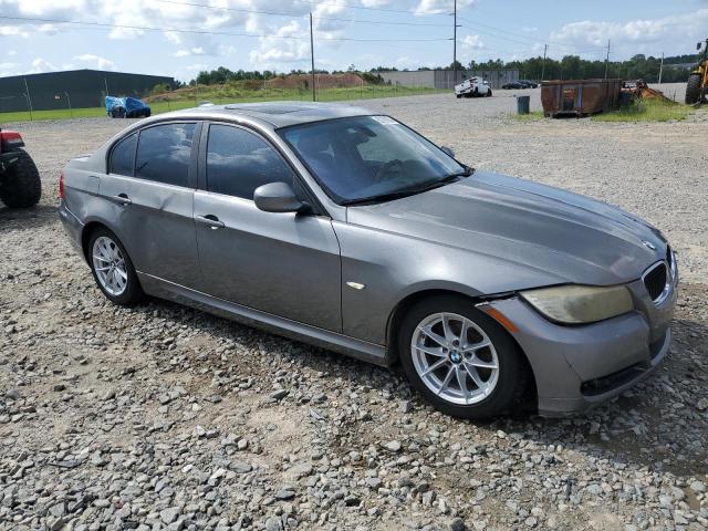 WBAPH7G55ANM50942 - 2010 BMW 328 I GRAY photo 4