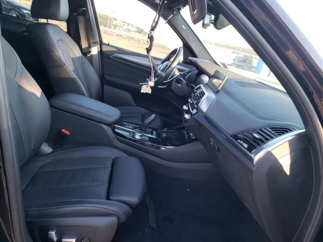 5UXTY9C00M9F24404 - 2021 BMW X3 XDRIVEM40I შავი ფოტო 5