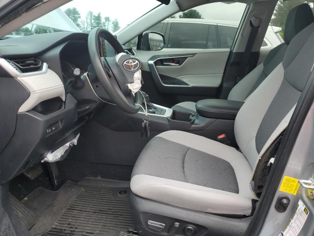 2T3RWRFV5NW140576 - 2022 TOYOTA RAV4 XLE 银色 照片 7