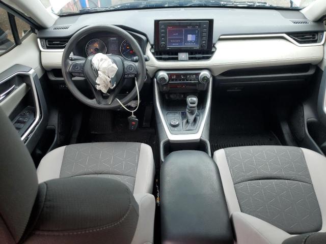 2T3RWRFV5NW140576 - 2022 TOYOTA RAV4 XLE 银色 照片 8