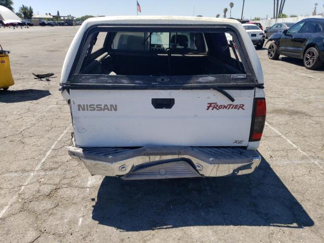 1N6DD26S3YC376306 - 2000 NISSAN FRONTIER KING CAB XE WHITE photo 6