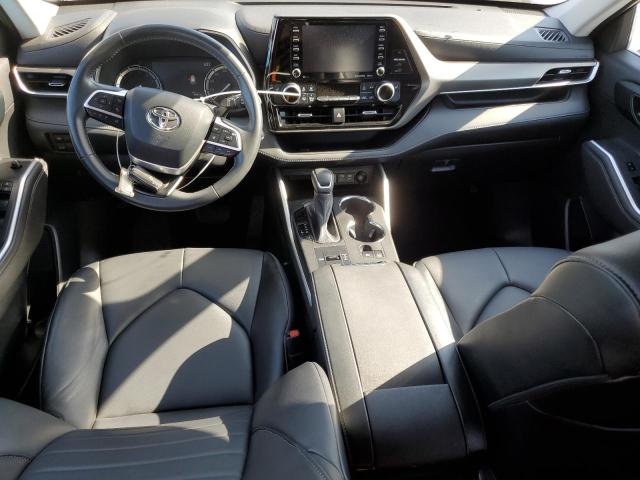 5TDGZRAH0NS110421 - 2022 TOYOTA HIGHLANDER XLE Mavi foto 8