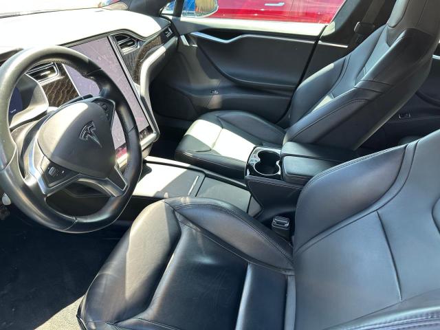 5YJSA1E29GF153669 - 2016 TESLA MODEL S Niebieski zdjęcie 11