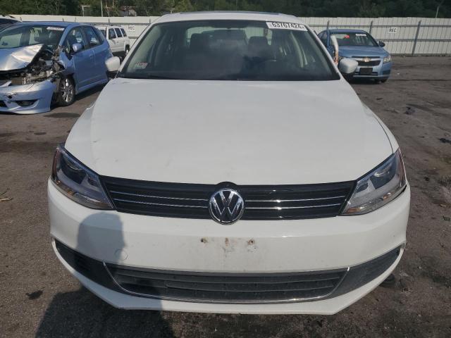 3VWD17AJ8EM325219 - 2014 VOLKSWAGEN JETTA SE WHITE photo 5