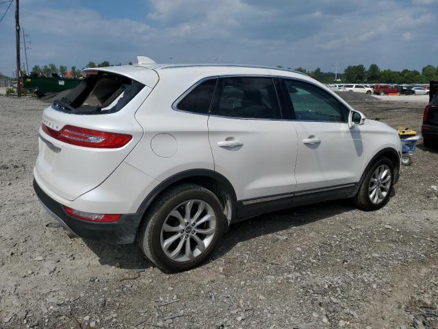 5LMCJ2D90KUL35875 - 2019 LINCOLN MKC SELECT WHITE photo 3