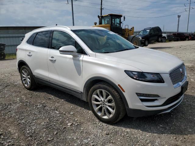 5LMCJ2D90KUL35875 - 2019 LINCOLN MKC SELECT 白色 照片 4