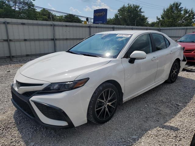 4T1G11AKXPU830193 - 2023 TOYOTA CAMRY SE NIGHT SHADE WHITE photo 1