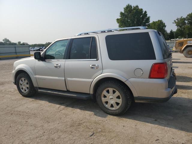 5LMFU28516LJ16978 - 2006 LINCOLN NAVIGATOR ვერცხლისფერი ფოტო 2